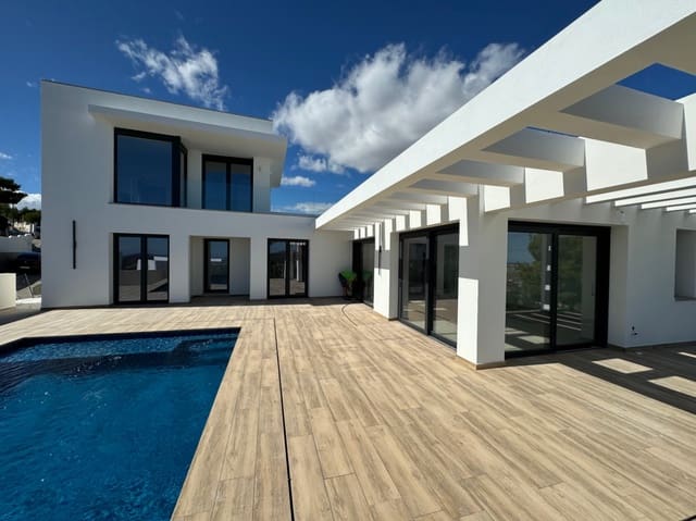 3 bedroom Villa for sale in Moraira, Teulada-Moraira with pool garage - € 2,250,000 (Ref: 8626194)