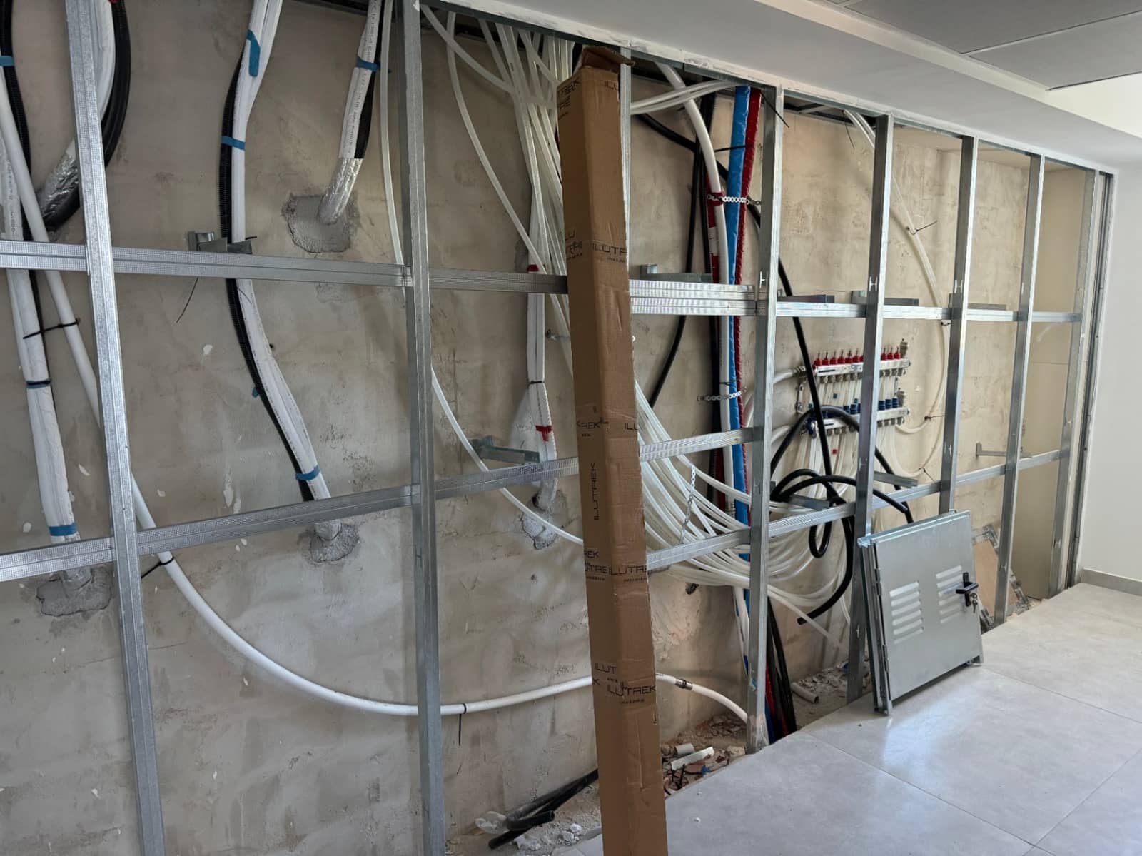 3 bedroom Villa for sale in Moraira with pool garage - € 2,250,000 (Ref: 8626194)