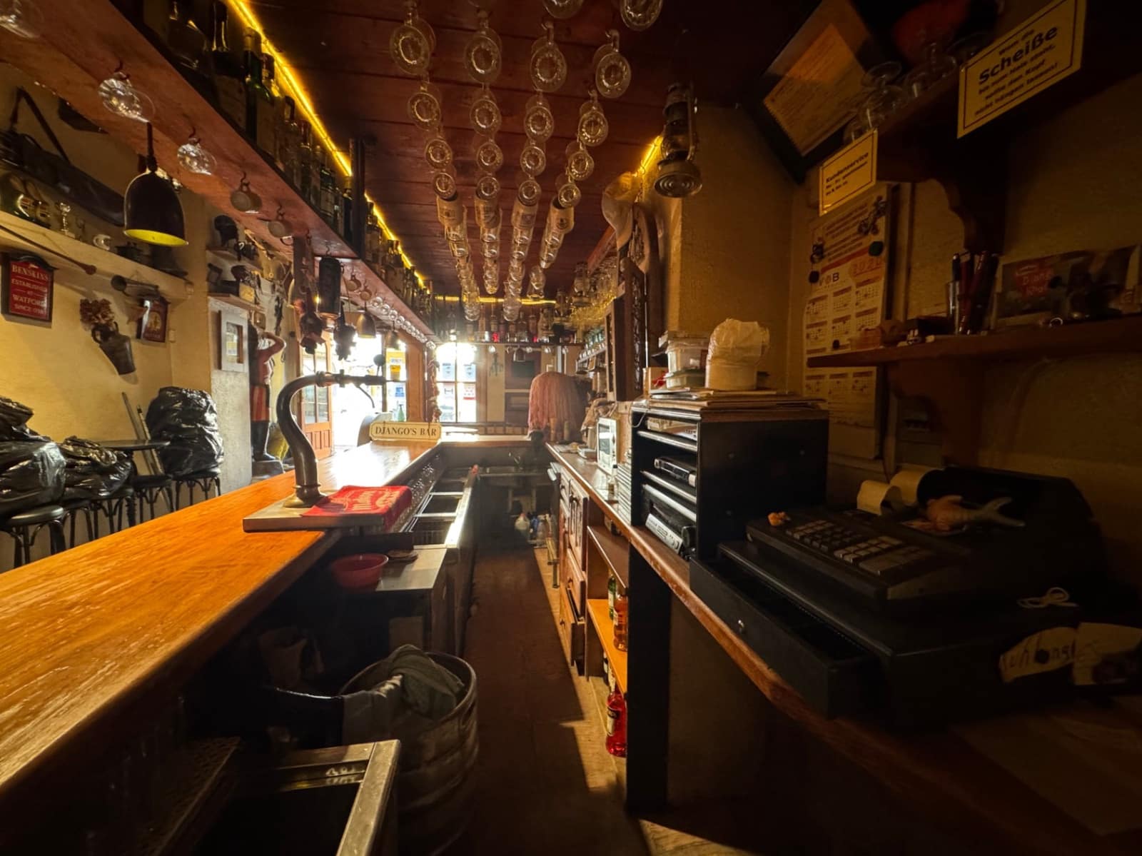 Commercieel te koop in Moraira - € 299.999 (Ref: 8705637)