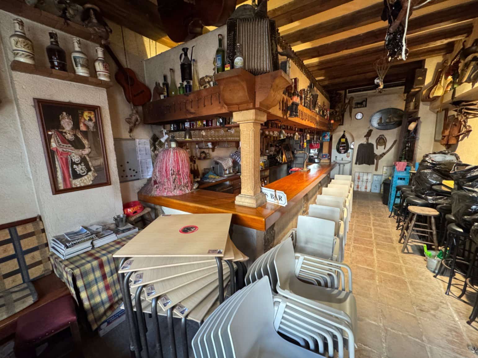 Commercieel te koop in Moraira - € 299.999 (Ref: 8705637)