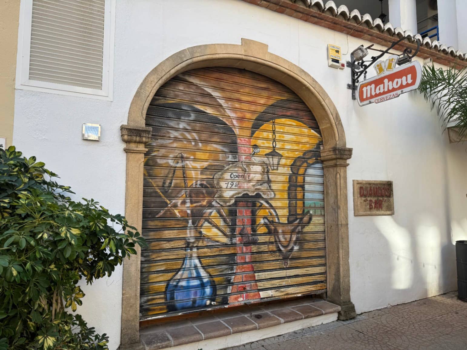 Commercieel te koop in Moraira - € 299.999 (Ref: 8705637)