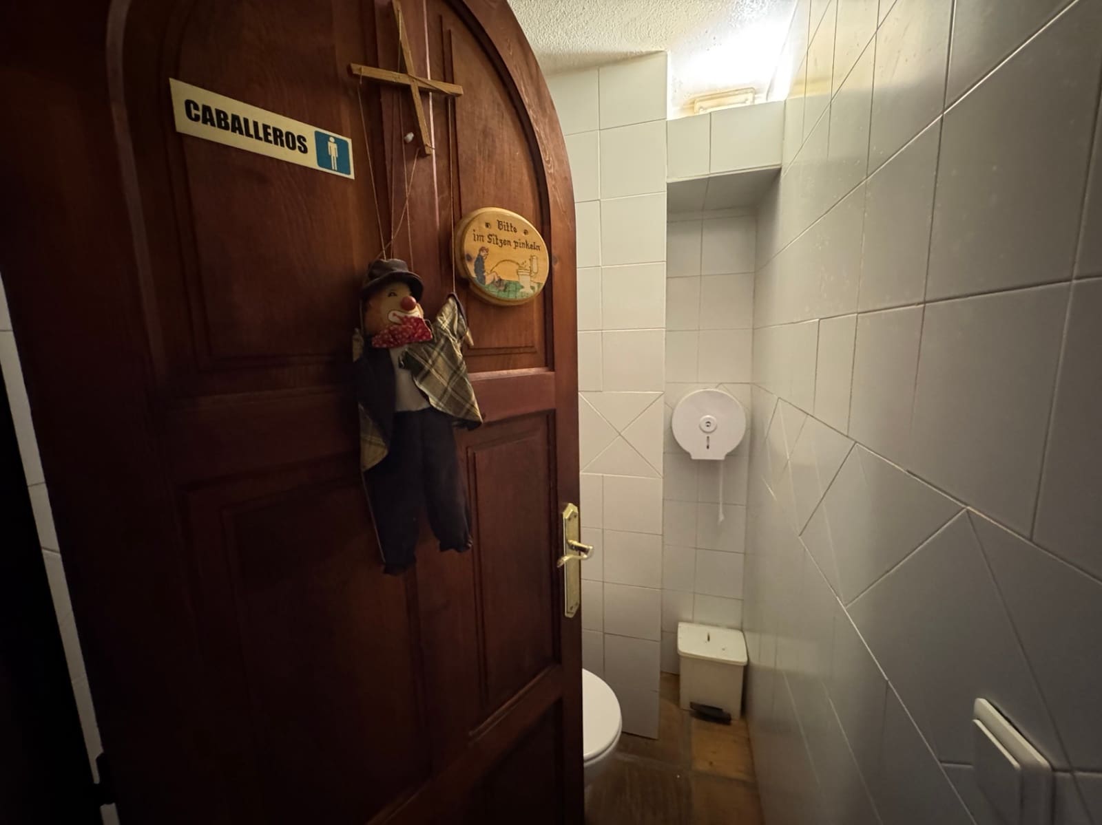 Commercieel te koop in Moraira - € 299.999 (Ref: 8705637)