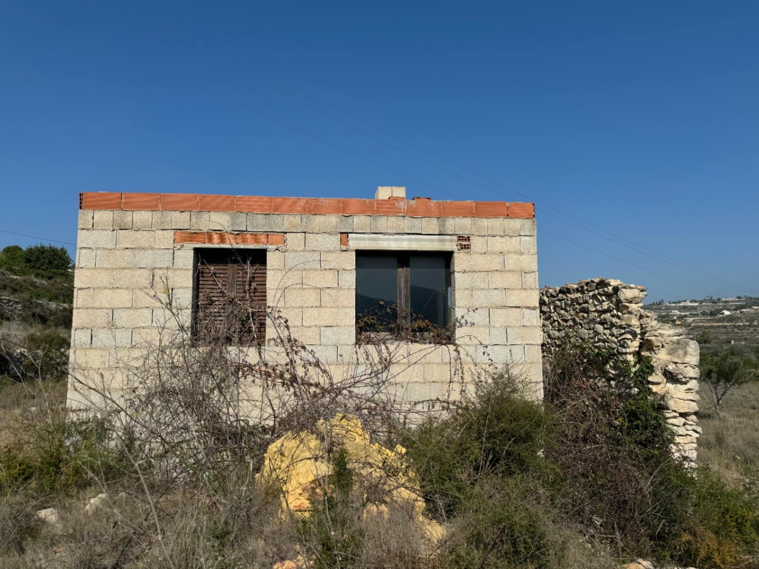 Finka/Dom wiejski na sprzedaż w Moraira - 280 000 € (Ref: 8734025)