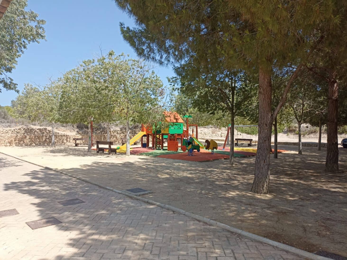 Finka/Dom wiejski na sprzedaż w Moraira - 280 000 € (Ref: 8734025)