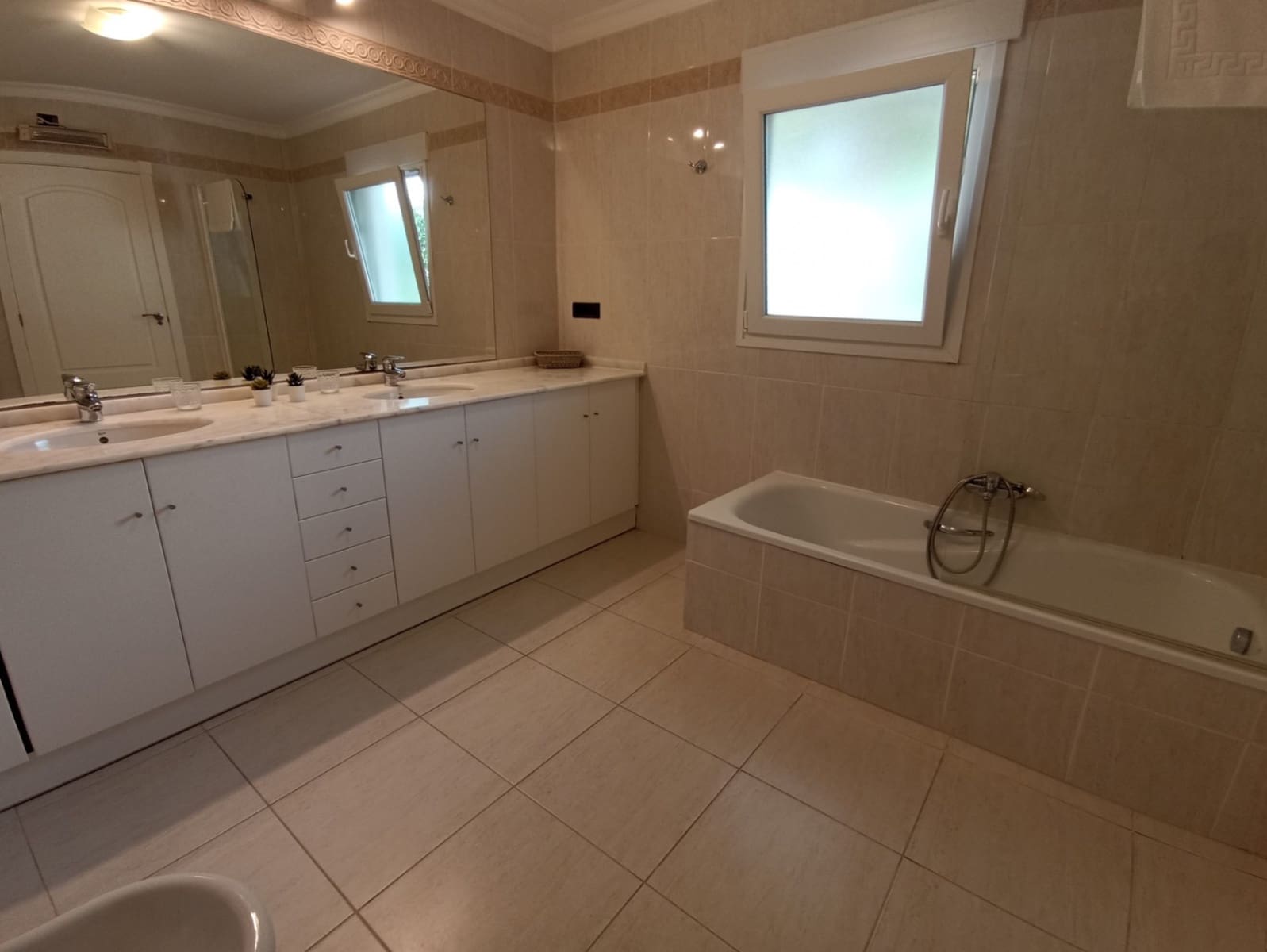 2 soveværelse Lejlighed til salg i Benissa med swimmingpool garage - € 335.000 (Ref: 8814039)