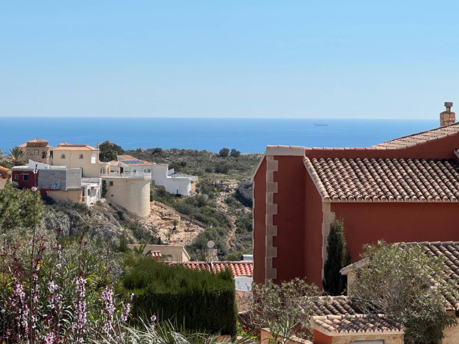 3 Zimmer Villa zu verkaufen in Cumbre del Sol mit Pool Garage - 530.000 € (Ref: 8903153)