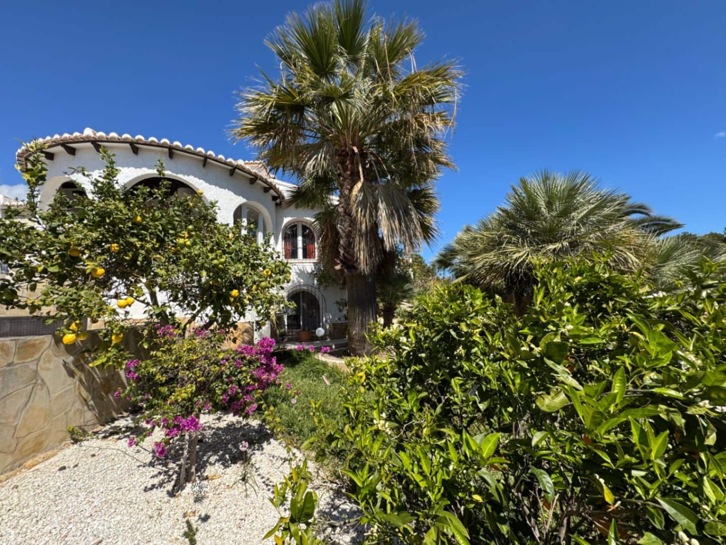 3 Zimmer Villa zu verkaufen in Cumbre del Sol mit Pool Garage - 530.000 € (Ref: 8903153)