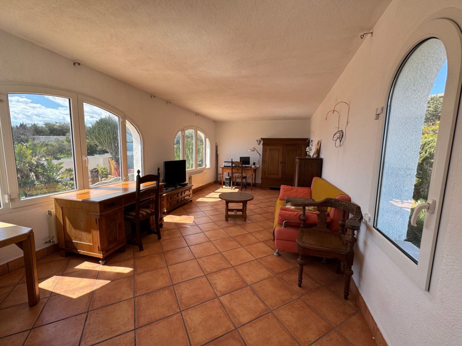 3 Zimmer Villa zu verkaufen in Cumbre del Sol mit Pool Garage - 530.000 € (Ref: 8903153)
