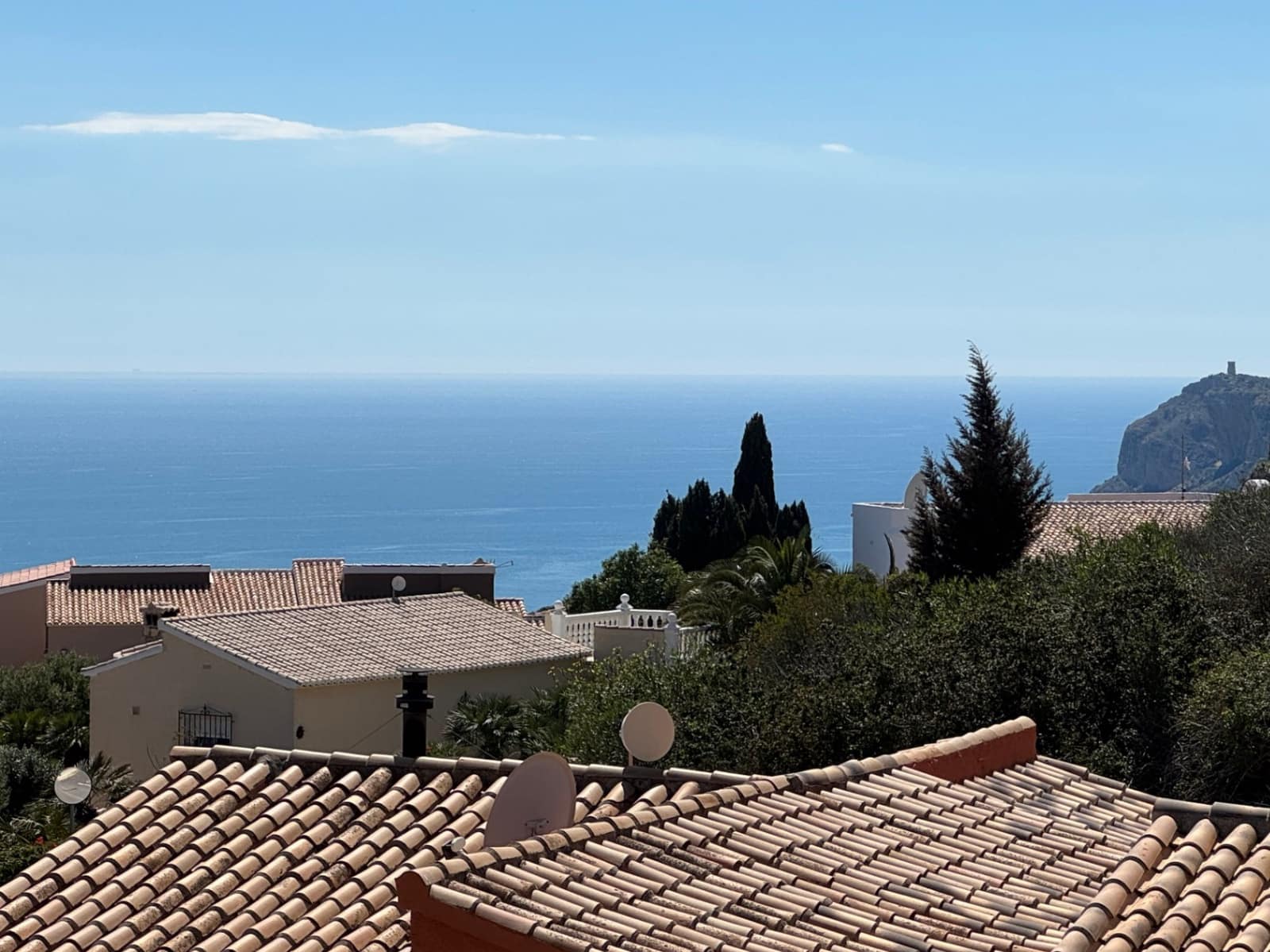 3 Zimmer Villa zu verkaufen in Cumbre del Sol mit Pool Garage - 530.000 € (Ref: 8903153)