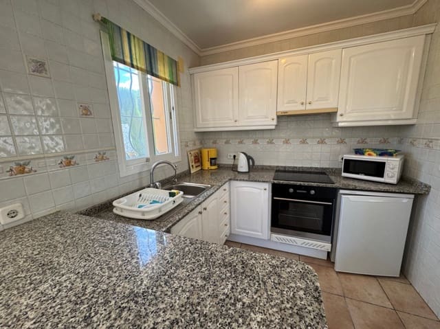 2 bedroom Villa for sale in Benitachell / Benitatxell with pool - € 299,000 (Ref: 8939020)