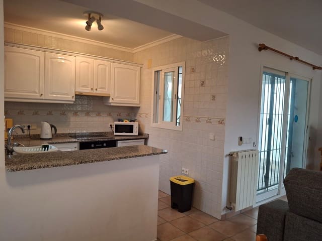 2 bedroom Villa for sale in Benitachell / Benitatxell with pool - € 299,000 (Ref: 8939020)