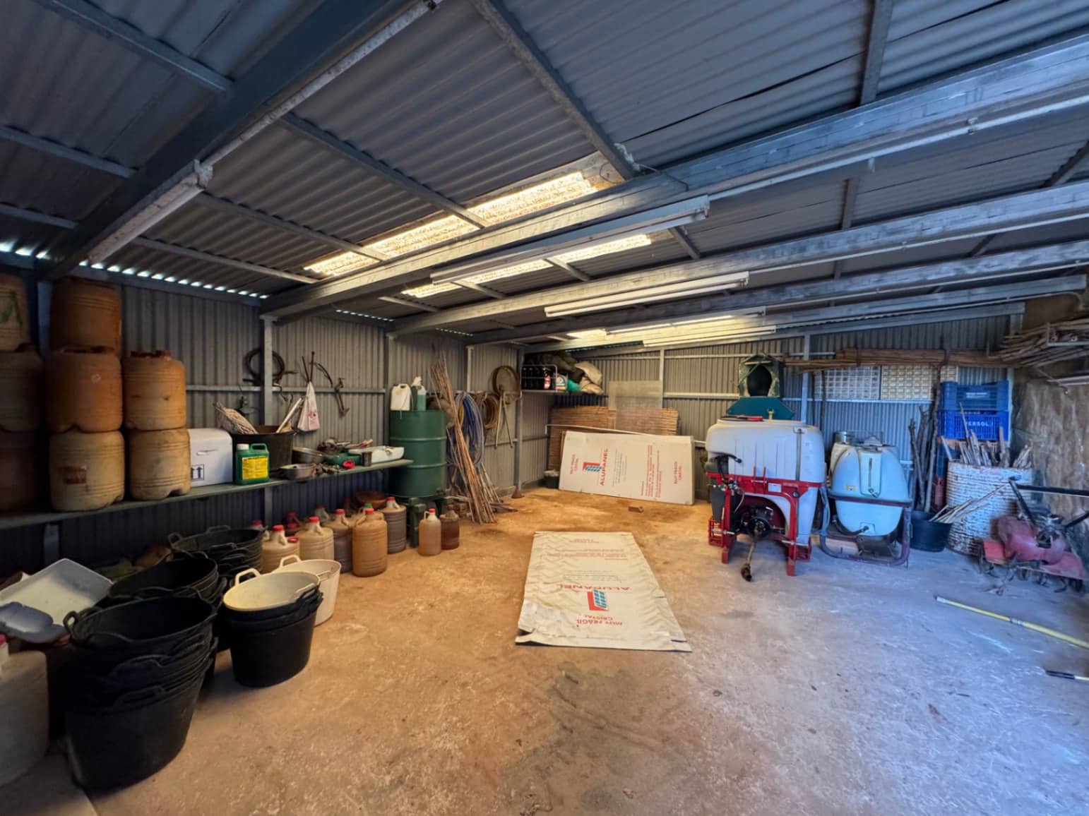 4 soveværelse Finca/Landehus til salg i Benissa med swimmingpool garage - € 650.000 (Ref: 8939301)