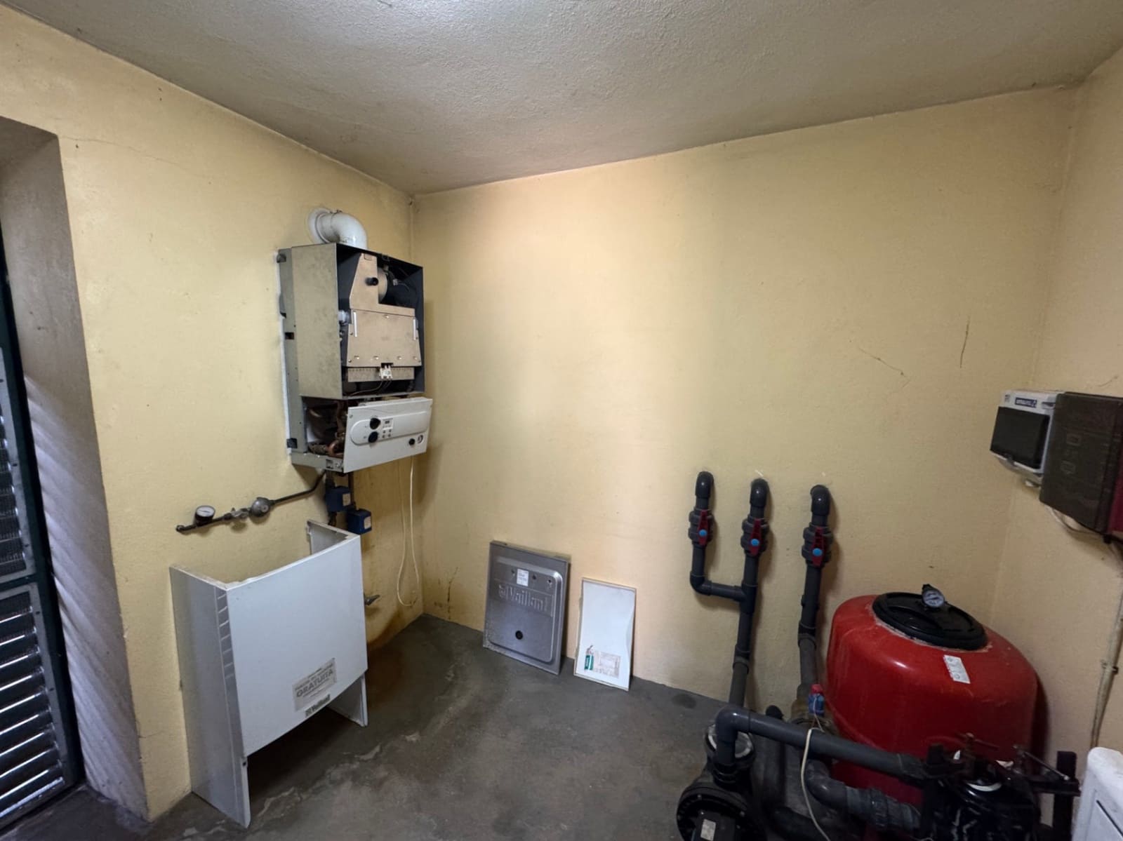 4 soveværelse Finca/Landehus til salg i Benissa med swimmingpool garage - € 650.000 (Ref: 8939301)