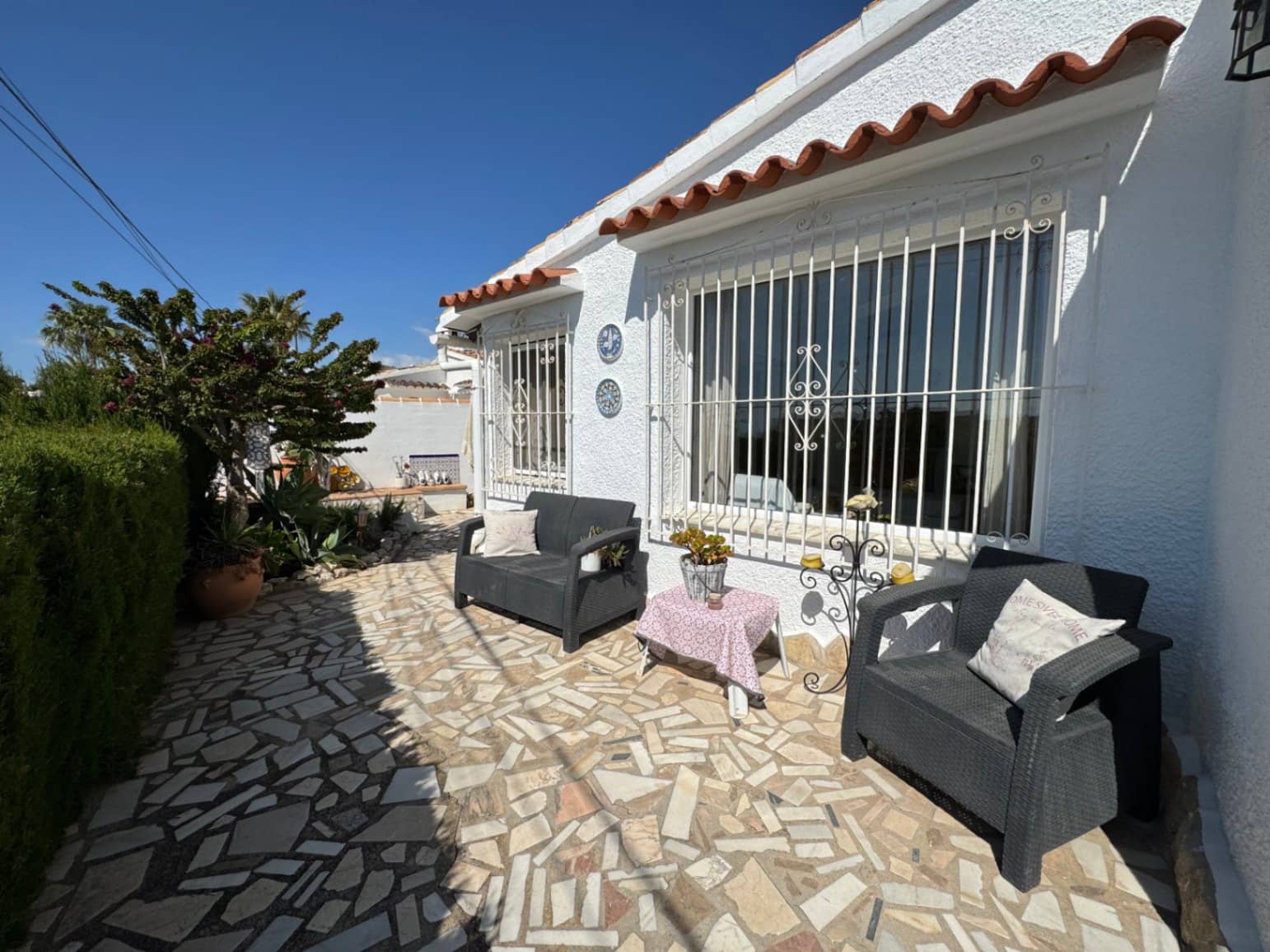 2 soveværelse Villa til salg i Moraira med garage - € 399.000 (Ref: 9000996)