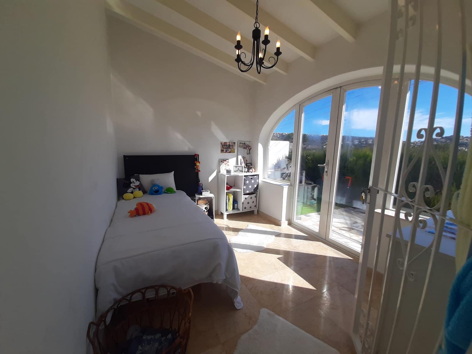 3 slaapkamer Villa te koop in Moraira met garage - € 399.000 (Ref: 9000996)