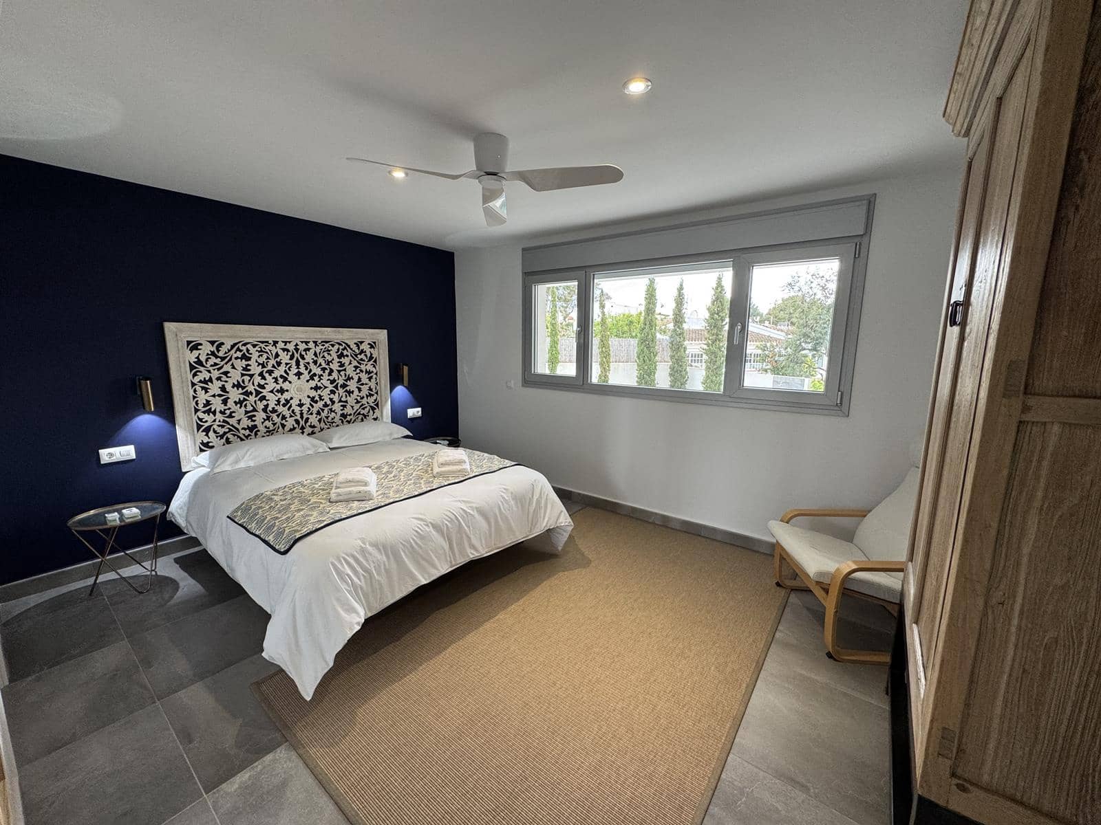 Villa/Maison de 4 chambres à louer à Moraira avec piscine garage - 3 900 € (Ref: 9000998)