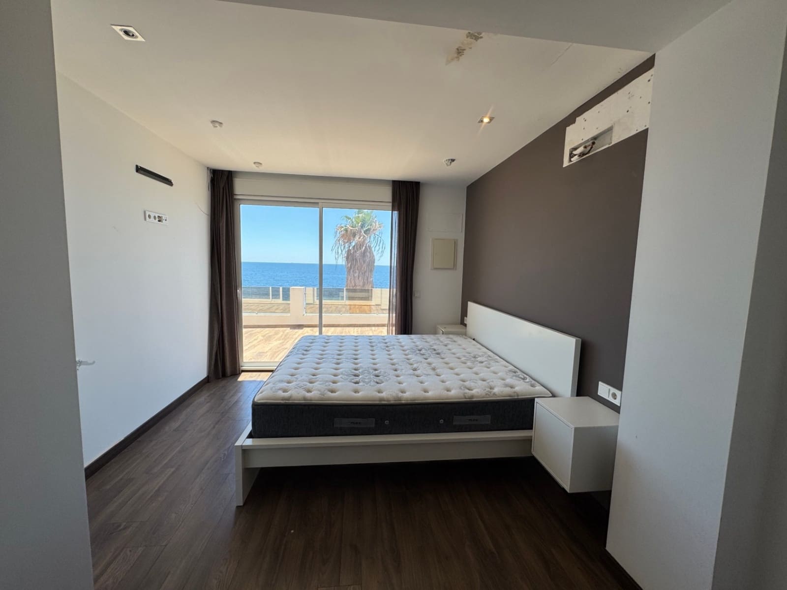 2 soveværelse Lejlighed til salg i Moraira - € 749.000 (Ref: 9004619)