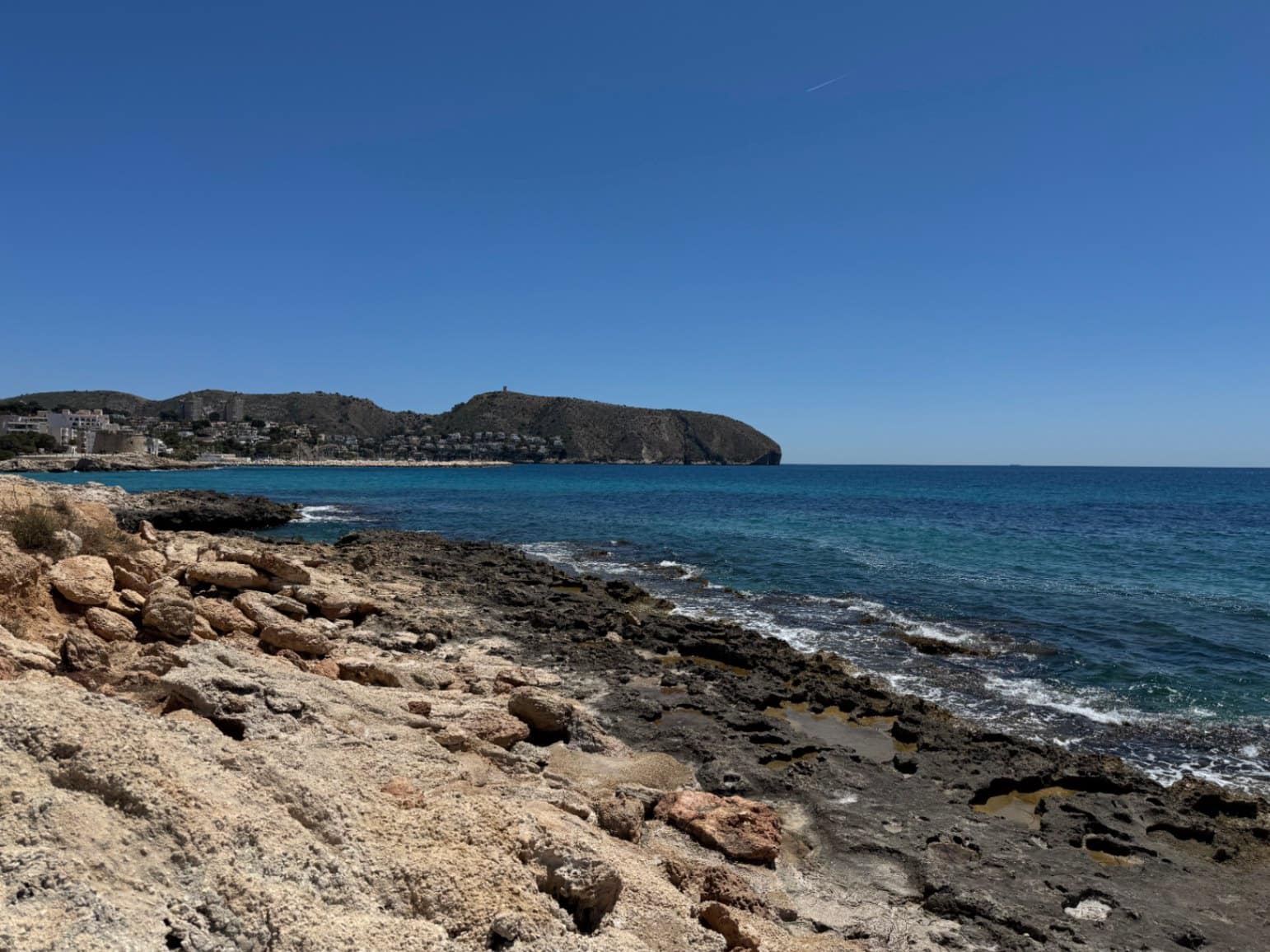 2 soveværelse Lejlighed til salg i Moraira - € 749.000 (Ref: 9004619)