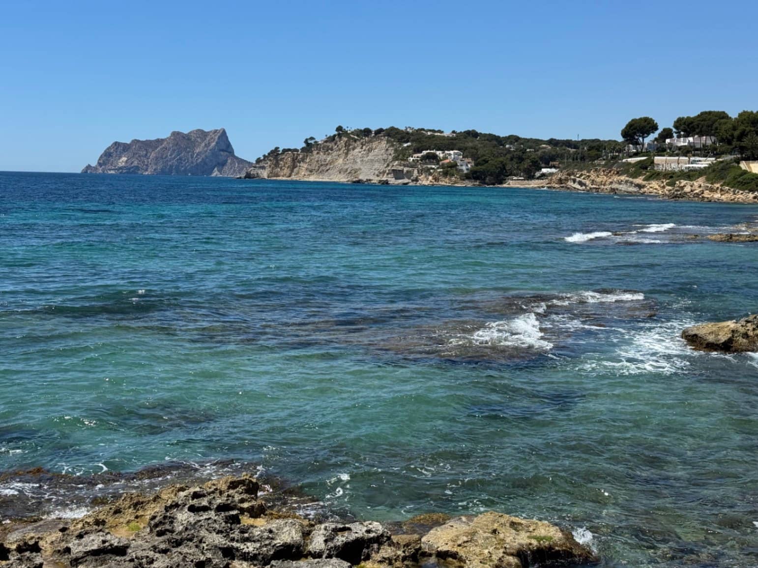 2 soveværelse Lejlighed til salg i Moraira - € 749.000 (Ref: 9004619)