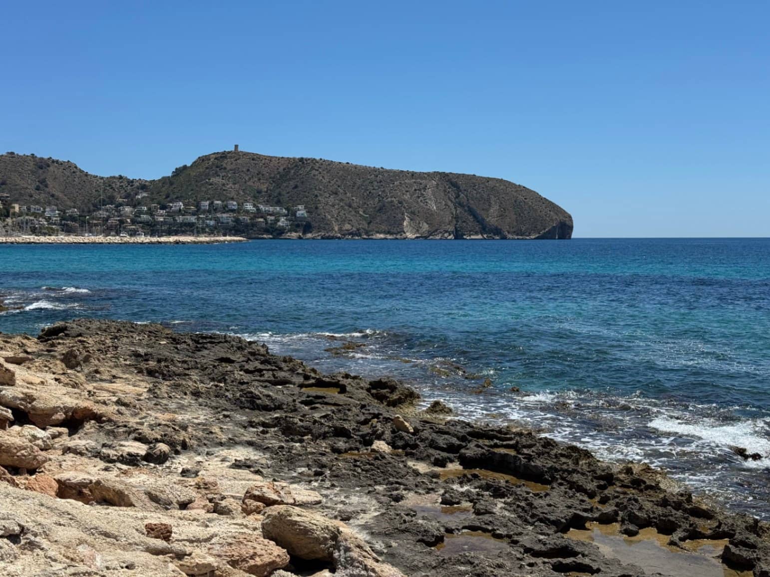 2 soveværelse Lejlighed til salg i Moraira - € 749.000 (Ref: 9004619)