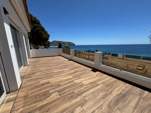 2 soverom Leilighet til salgs i Moraira, Teulada-Moraira - € 749 000 (Ref: 9004619)