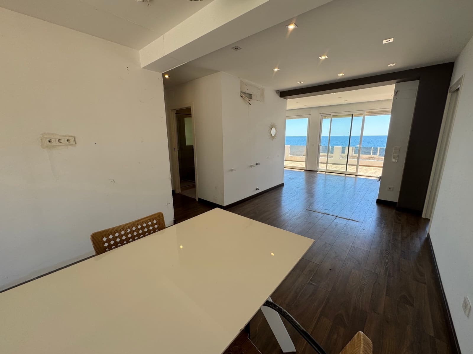 2 soveværelse Lejlighed til salg i Moraira - € 749.000 (Ref: 9004619)