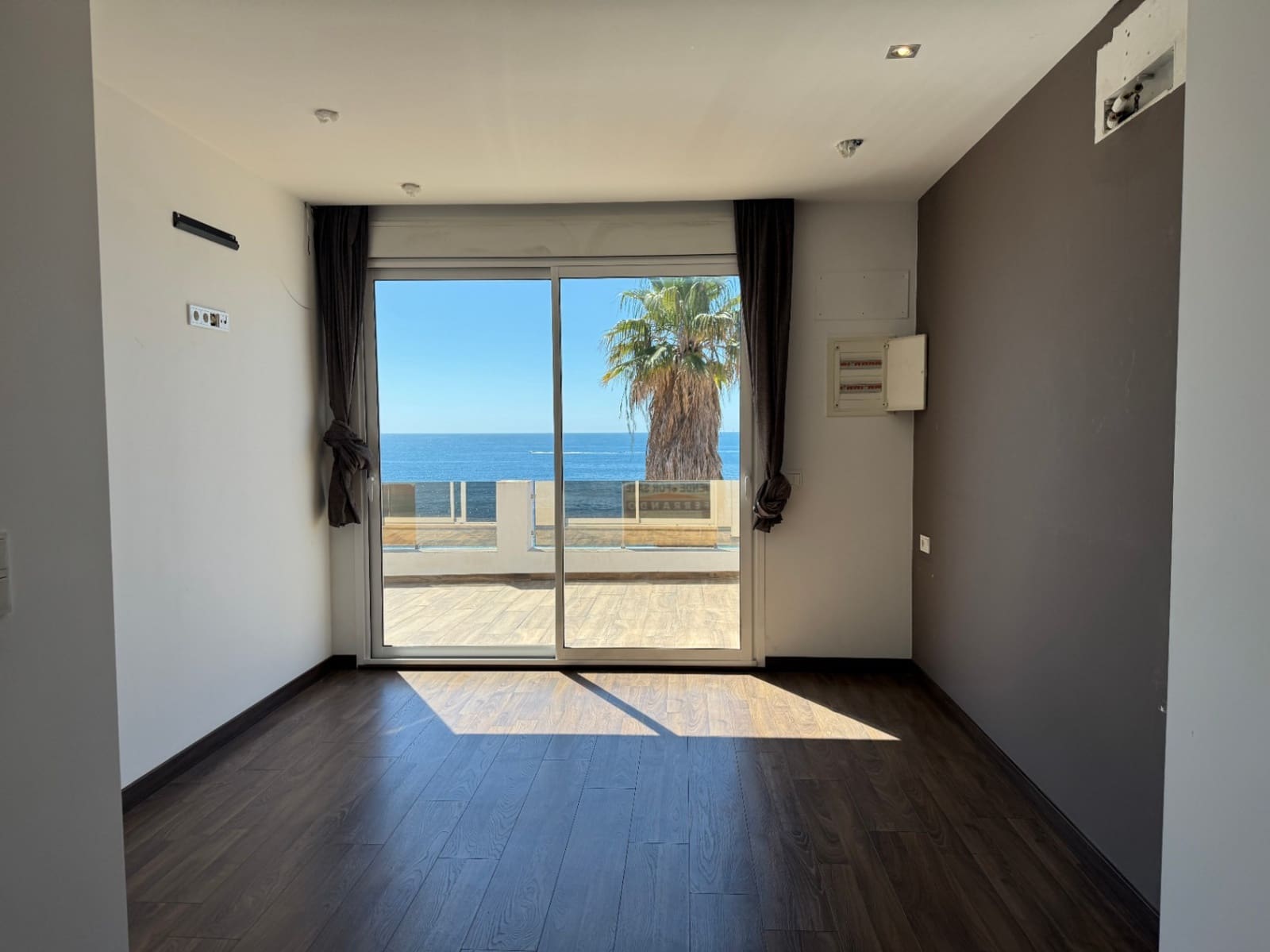 2 bedroom Apartment for sale in Moraira - € 710,000 (Ref: 9004619)