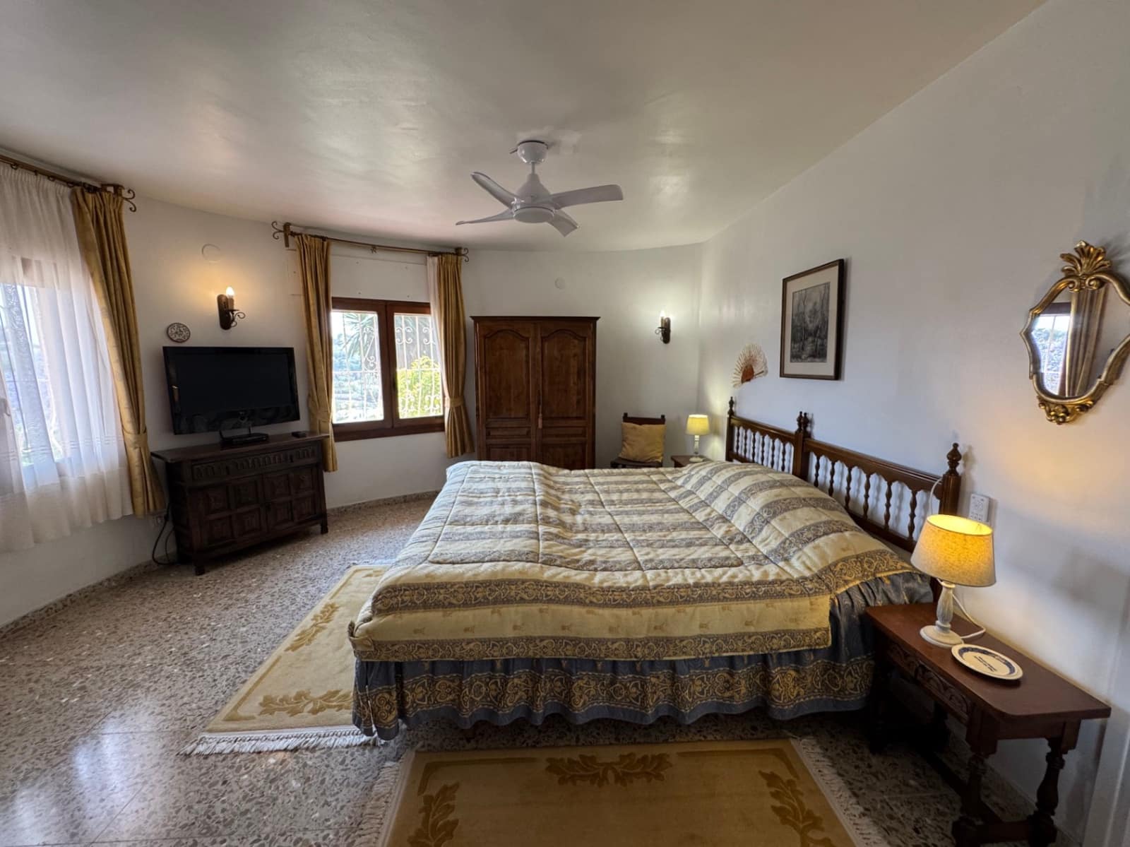 3 makuuhuone Huvila myytävänä paikassa Benissa mukana 
autotalli - 475 000 € (Ref: 9062093)