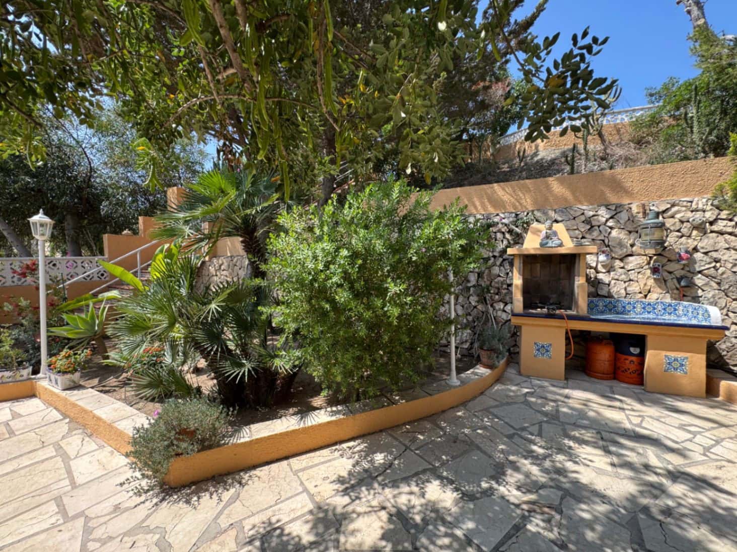 3 makuuhuone Huvila myytävänä paikassa Benissa mukana 
autotalli - 475 000 € (Ref: 9062093)