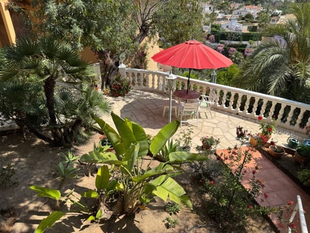 3 makuuhuone Huvila myytävänä paikassa Benissa mukana 
autotalli - 475 000 € (Ref: 9062093)