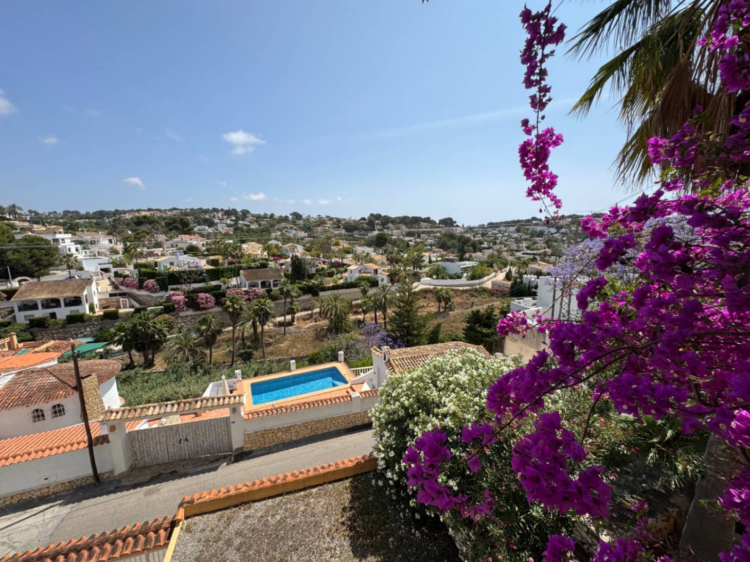 3 makuuhuone Huvila myytävänä paikassa Benissa mukana 
autotalli - 475 000 € (Ref: 9062093)