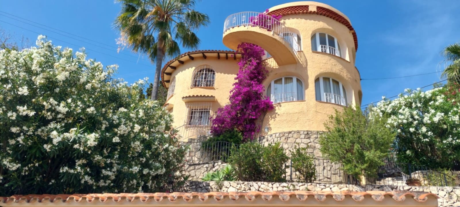 3 bedroom Villa for sale in Benissa with garage - € 475,000 (Ref: 9062093)