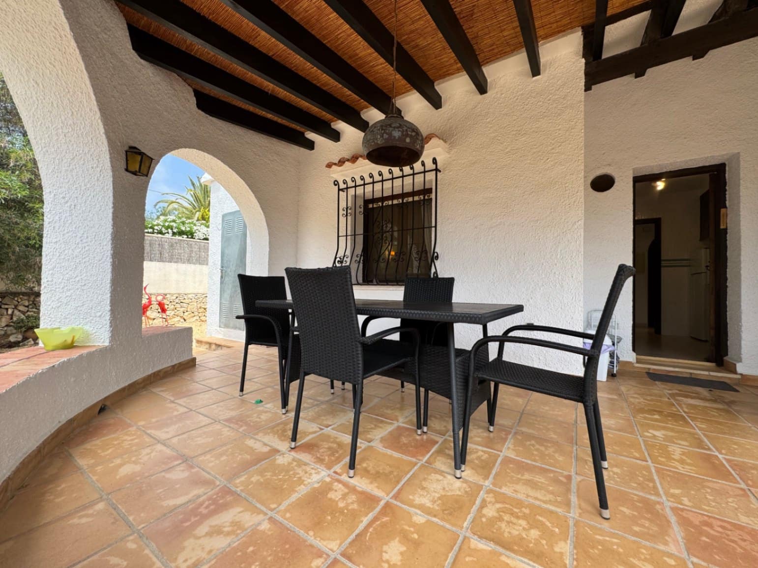 2 makuuhuone Huvila myytävänä paikassa Benissa mukana uima-altaan 
autotalli - 448 900 € (Ref: 9108377)