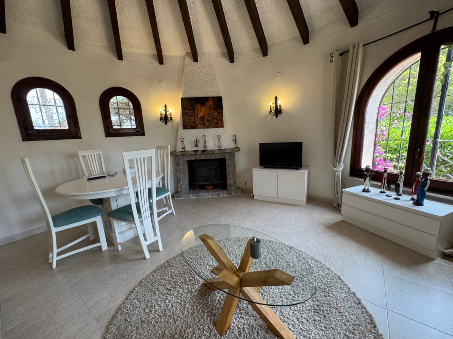 2 makuuhuone Huvila myytävänä paikassa Benissa mukana uima-altaan 
autotalli - 448 900 € (Ref: 9108377)