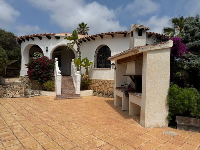 2 bedroom Villa for sale in Benissa with pool garage - € 448,900 (Ref: 9108377)