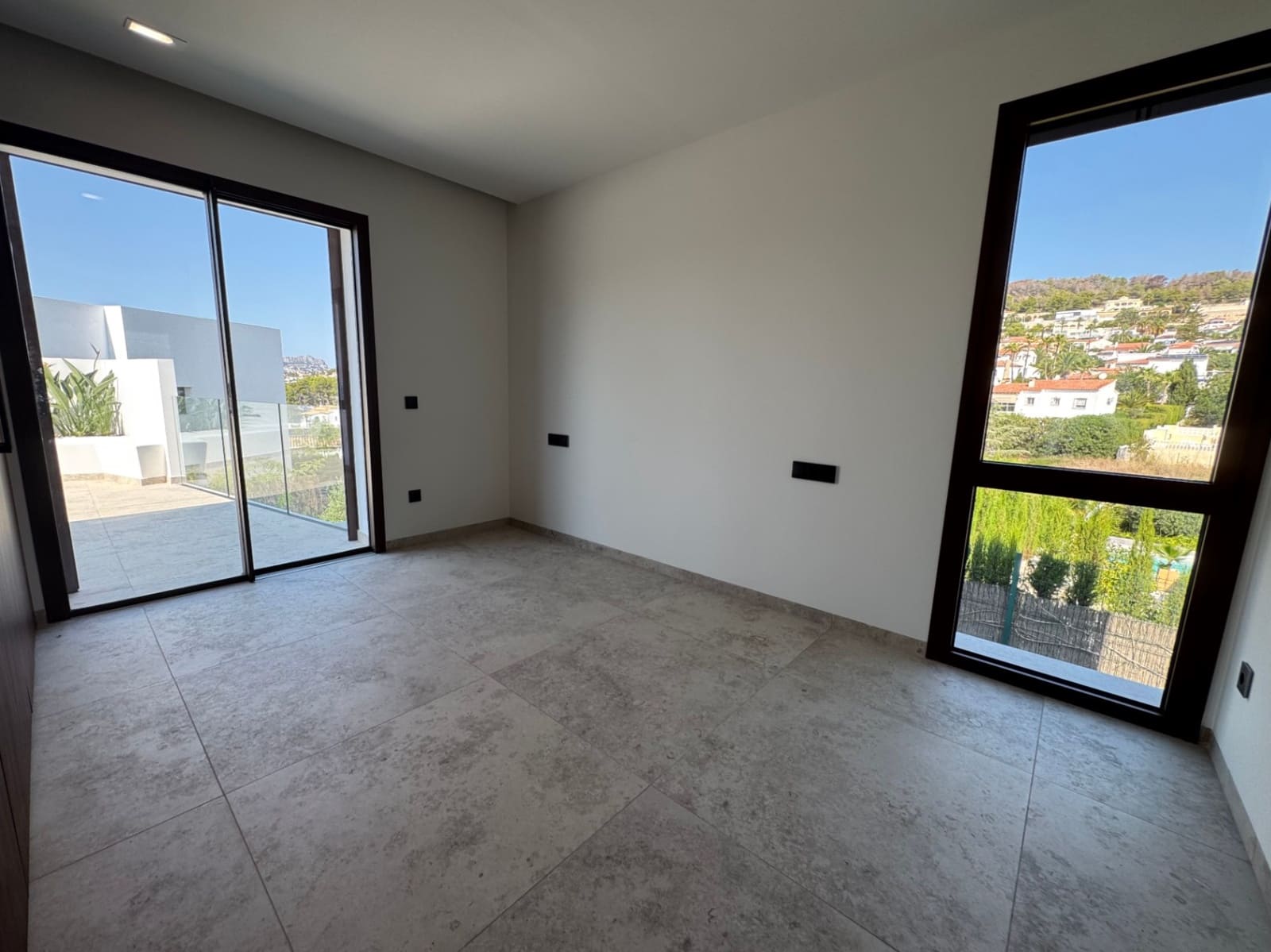 4 sypialnia Willa na sprzedaż w Benissa z basenem garażem - 1 370 000 € (Ref: 9108380)