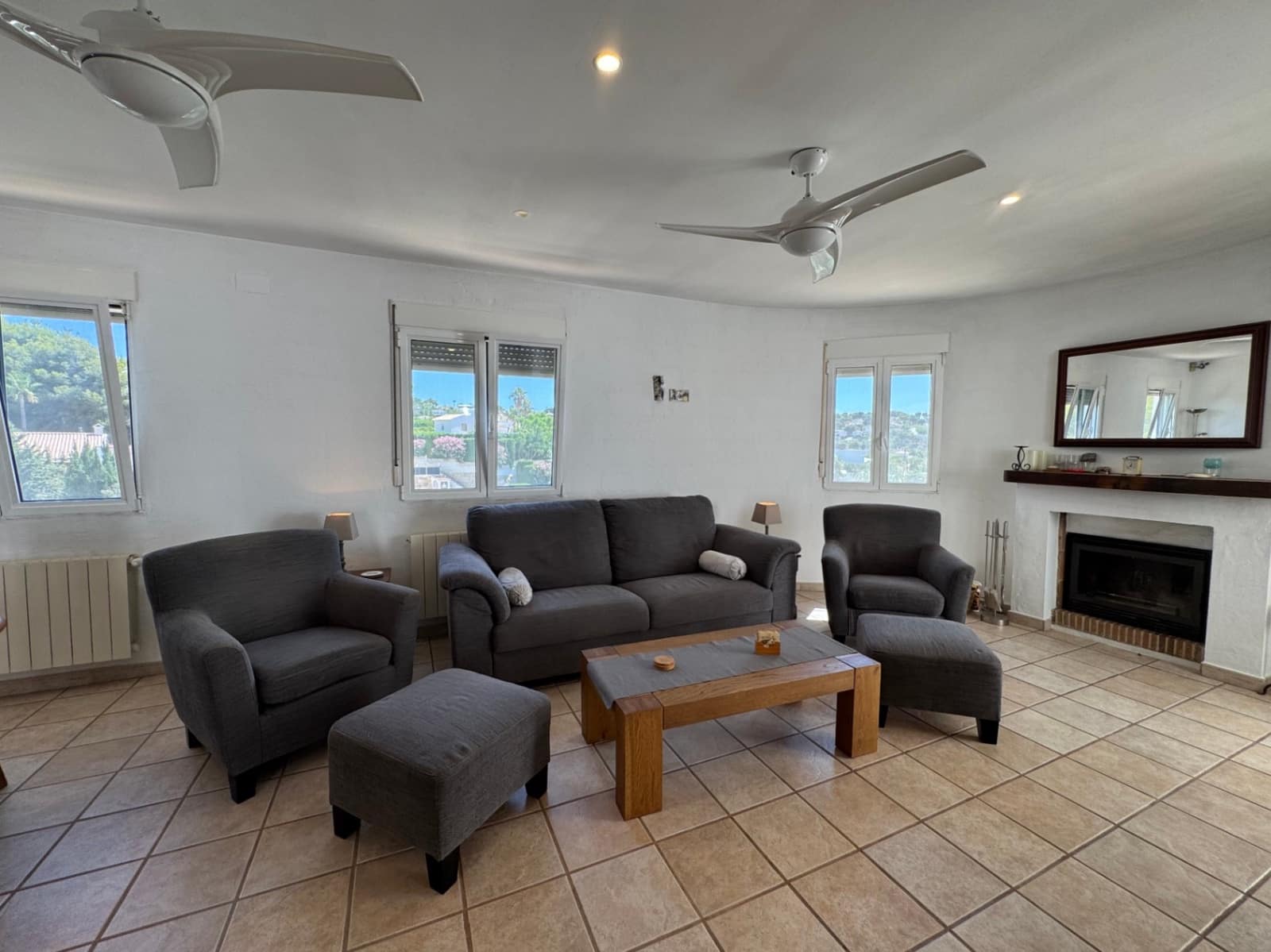 4 bedroom Villa for sale in Benissa with pool garage - € 615,000 (Ref: 9148782)