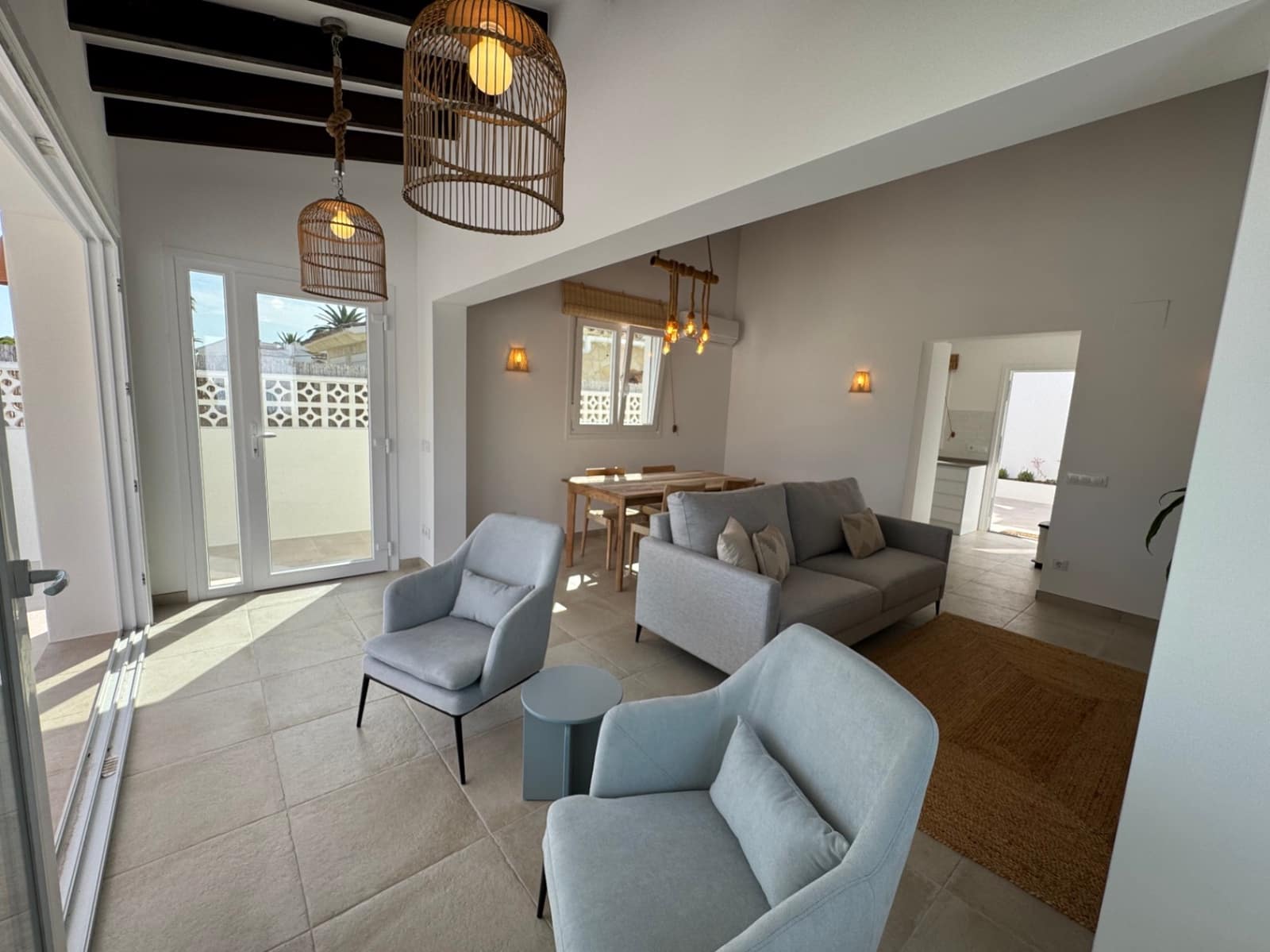 2 makuuhuone Huvila vuokrattavana paikassa Moraira mukana uima-altaan 
autotalli - 1 600 € (Ref: 9154697)