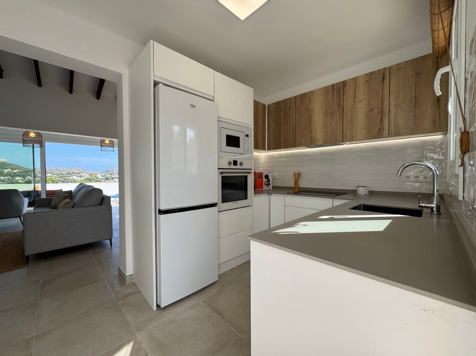 2 makuuhuone Huvila vuokrattavana paikassa Moraira mukana uima-altaan 
autotalli - 1 600 € (Ref: 9154697)