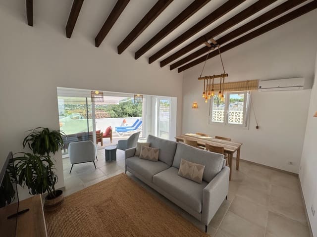 2 bedroom Villa for rent in Moraira, Teulada-Moraira with pool garage - € 1,600 (Ref: 9154697)