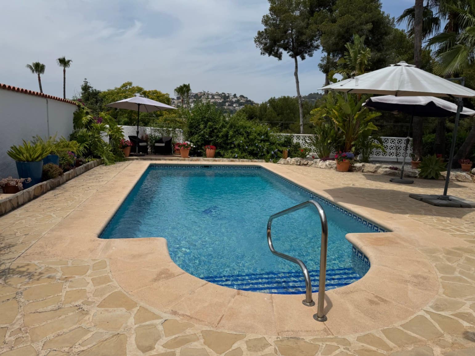 3 sovrum Villa till salu i Moraira med pool garage - 750 000 € (Ref: 9185003)