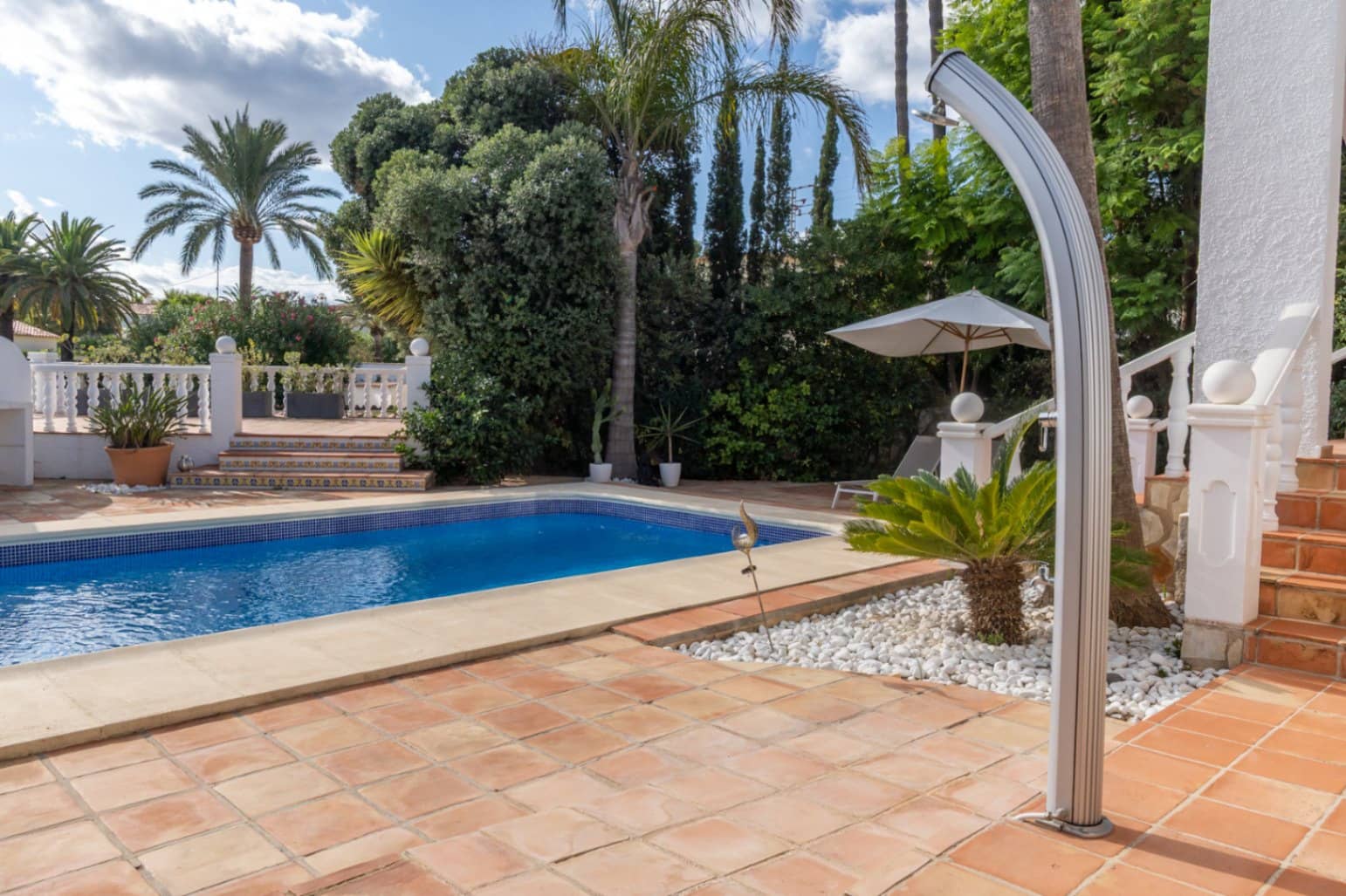 3 sypialnia Willa na sprzedaż w Benissa z basenem garażem - 795 000 € (Ref: 9206162)