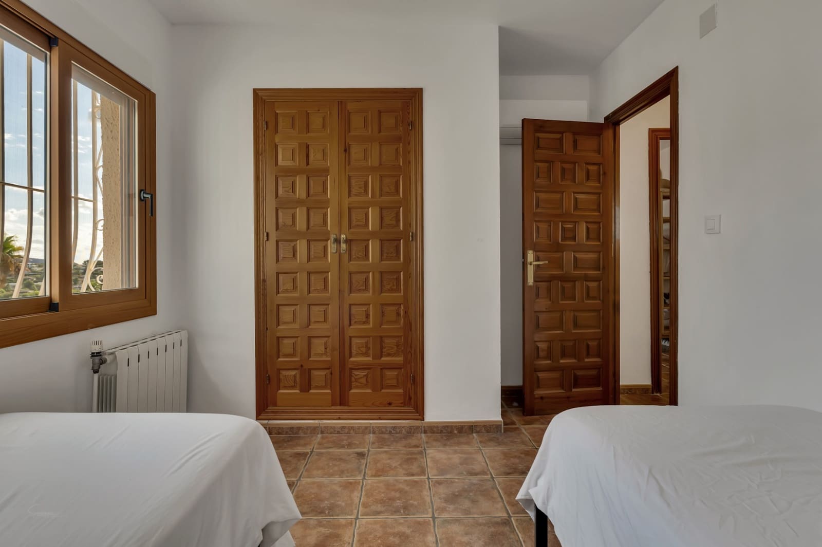 3 sypialnia Willa na sprzedaż w Benissa z basenem garażem - 795 000 € (Ref: 9206162)