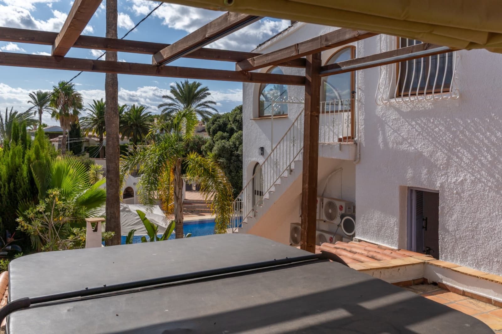 3 sypialnia Willa na sprzedaż w Benissa z basenem garażem - 795 000 € (Ref: 9206162)