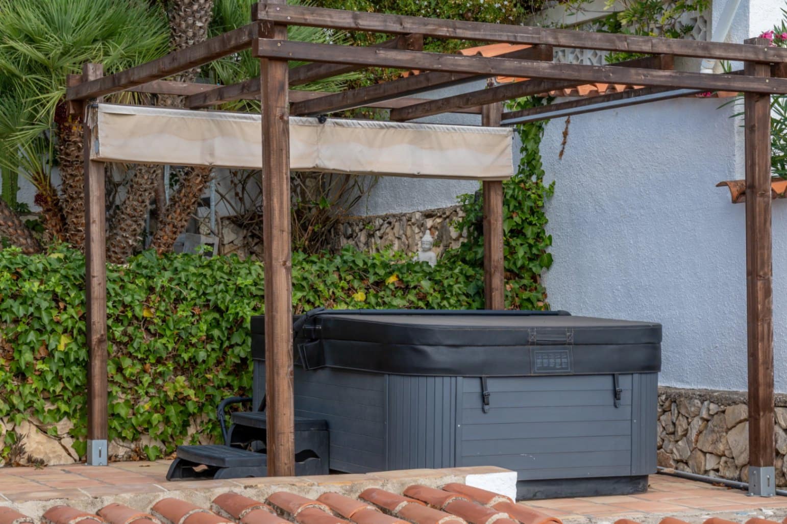 3 sypialnia Willa na sprzedaż w Benissa z basenem garażem - 795 000 € (Ref: 9206162)