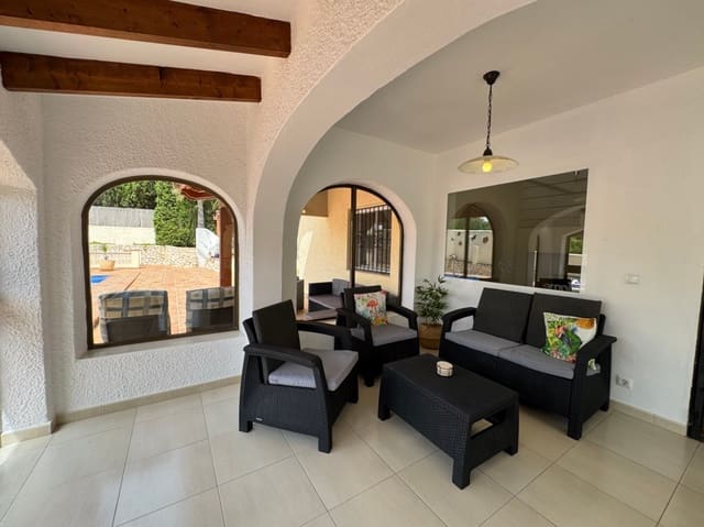 3 sovrum Villa till salu i Moraira, Teulada-Moraira med pool garage - 725 000 € (Ref: 9232093)