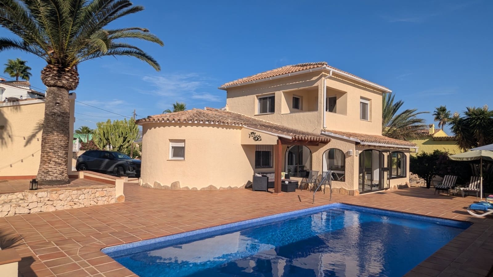 3 sovrum Villa till salu i Moraira med pool garage - 725 000 € (Ref: 9232093)