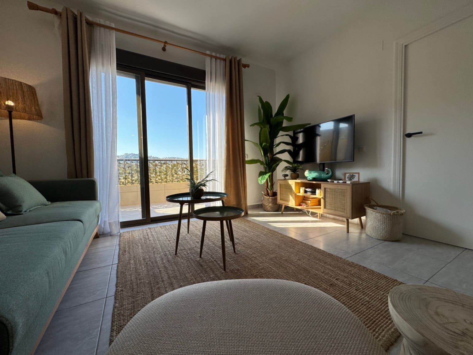 2 soveværelse Lejlighed til salg i Moraira med swimmingpool - € 330.000 (Ref: 9284859)