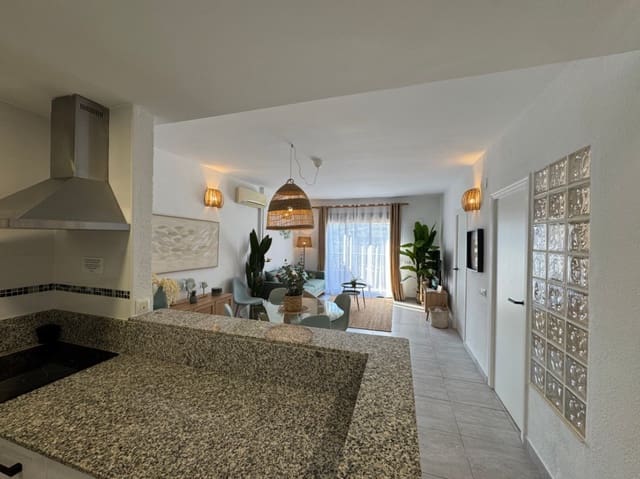 2 sovrum Lägenhet till salu i Casco Urbano, Teulada-Moraira med pool - 330 000 € (Ref: 9284859)