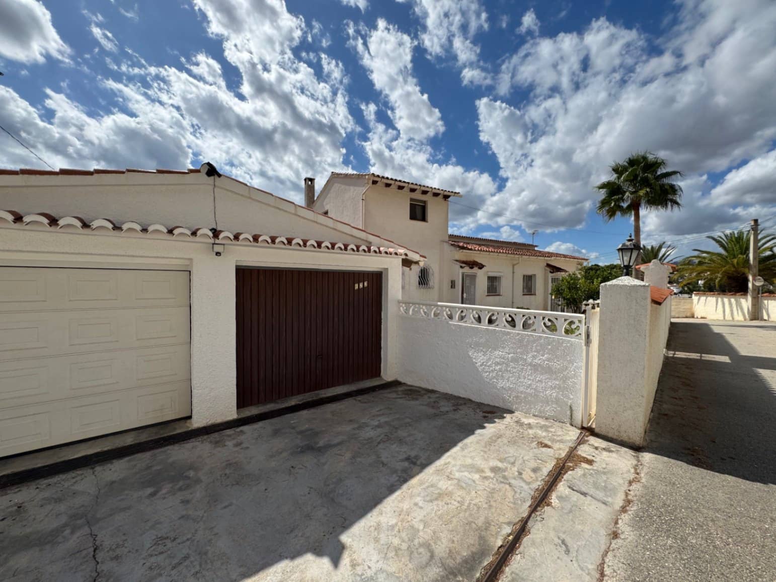 5 bedroom Villa for sale in Benissa with pool garage - € 550,000 (Ref: 9284860)